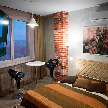 アパートホテル Jacuzzi New Loft Apartcomplex Kaskad, Минск - Центр Города ミンスク