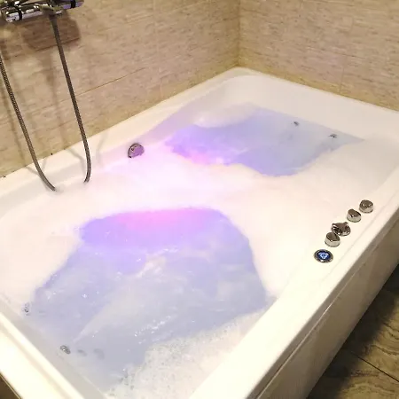 Jacuzzi New Loft Apartcomplex Kaskad, Минск - Центр Города