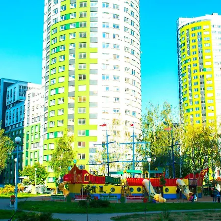 Jacuzzi New Loft Apartcomplex Kaskad, Минск - Центр Города ミンスク